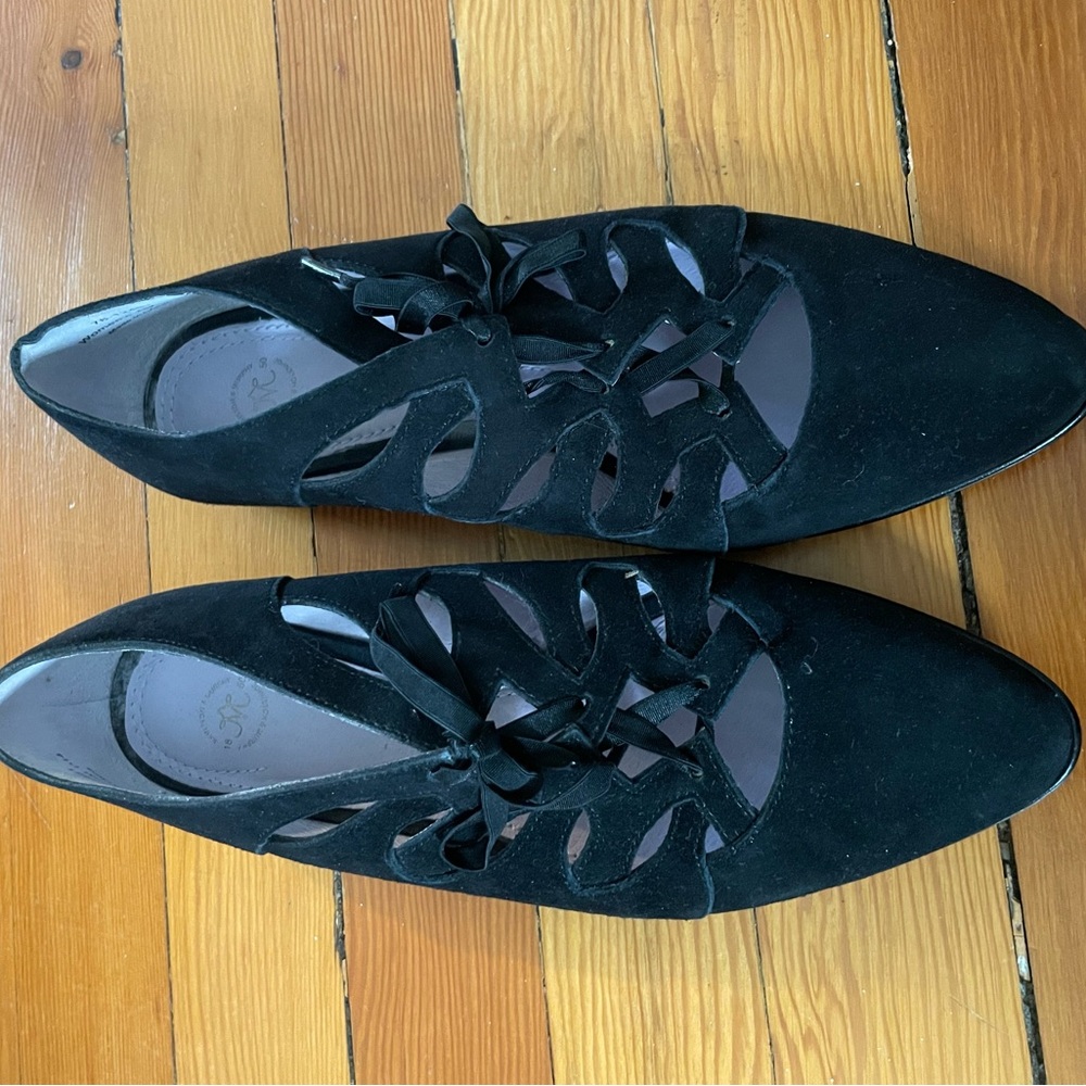 Elegant Black Women's Shoes